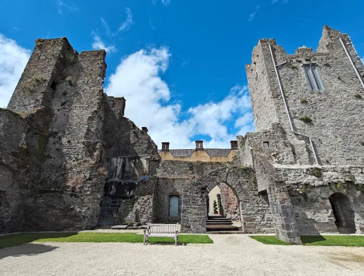 Ormond Castle, Carrick-on-Suir, Ireland, Ireland